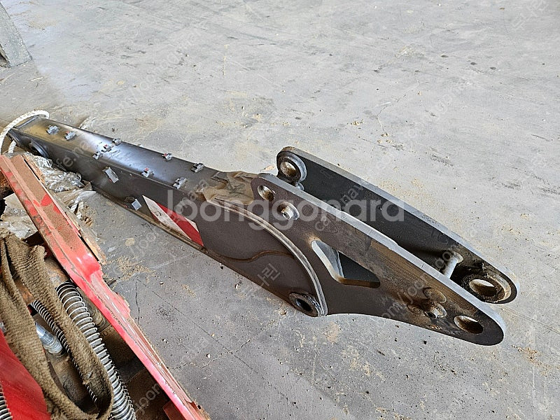 암대 볼보 3W EW60E 2021년식 탈거 암대 굴삭기부속--1